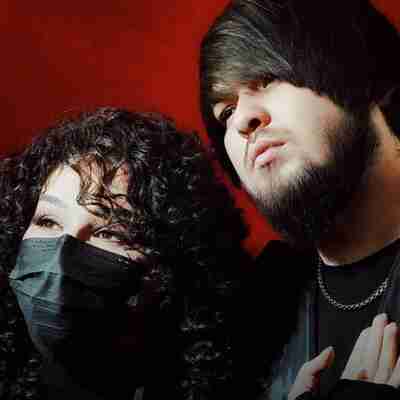 Uzmir, Mira - Tojiki